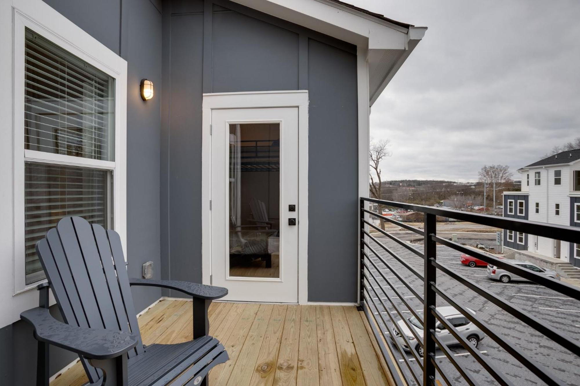 Modern Townhome, 10Min To Downtown! 8Min To Grand Ole Opry! Sleeps 8! Nashville Zewnętrze zdjęcie