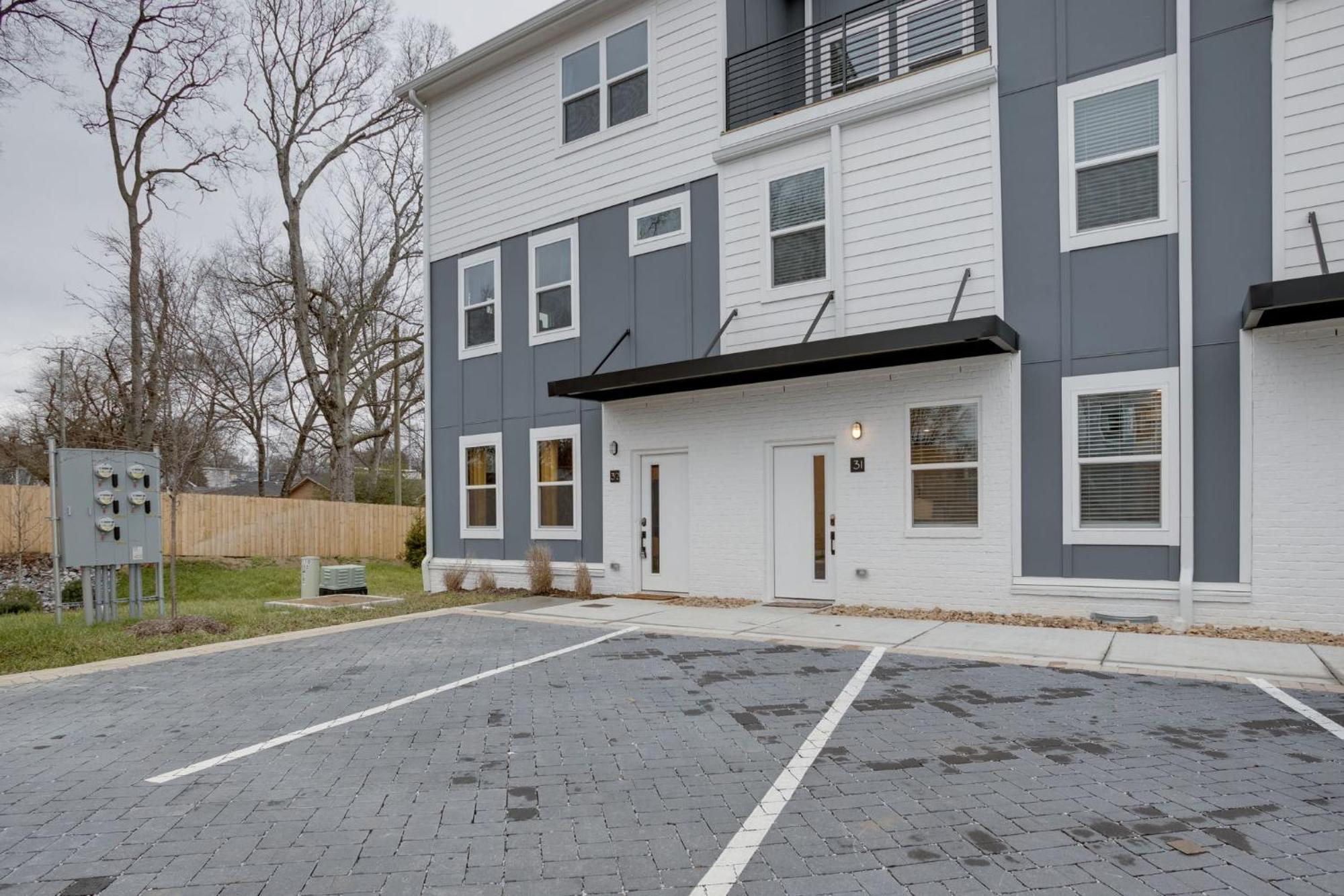 Modern Townhome, 10Min To Downtown! 8Min To Grand Ole Opry! Sleeps 8! Nashville Zewnętrze zdjęcie